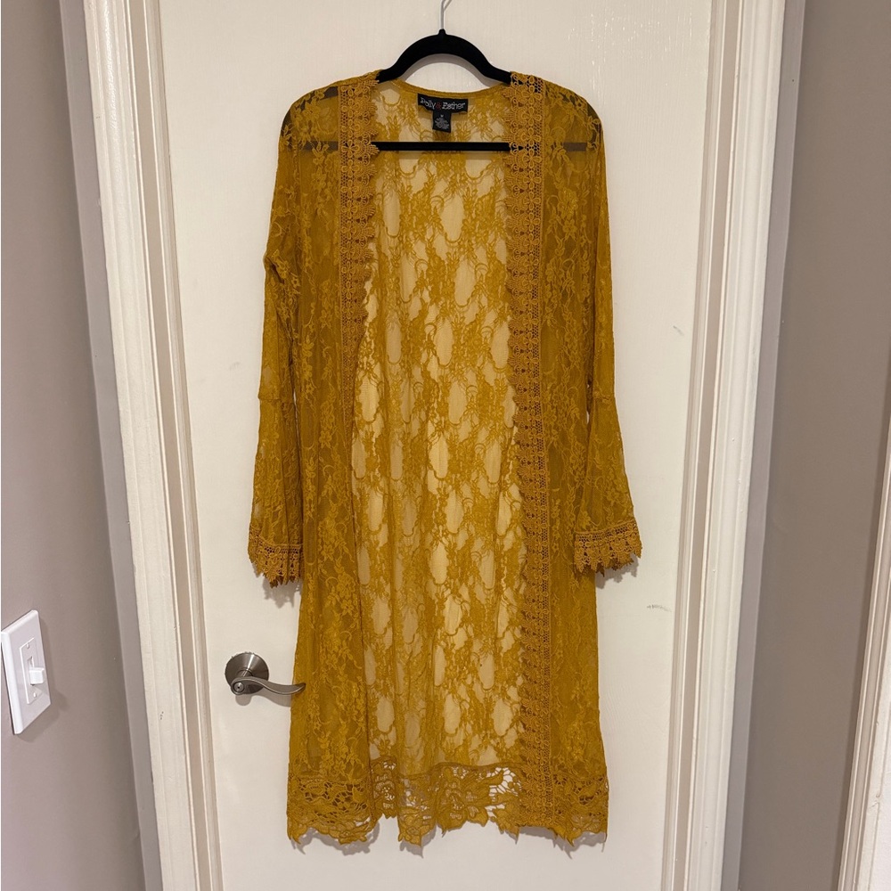 SOLD - Mustard Yellow Long Flared Sleeve Lace Kimono